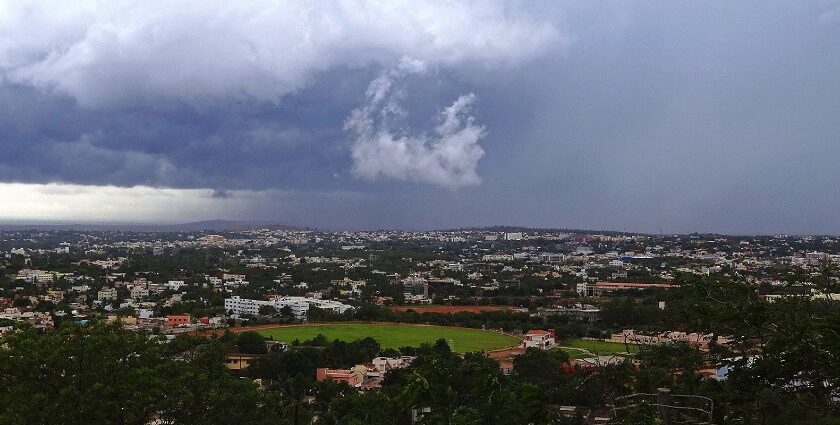 A sky view of the Hubli city.