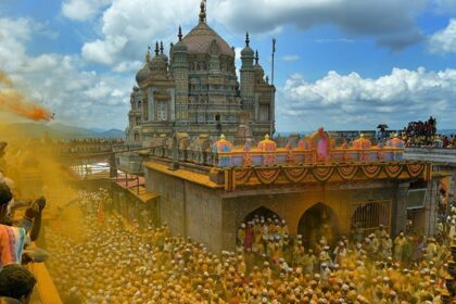 A picture of Khandoba Temple, a place to visit near Jejuri, showcasing its blend of spirituality.