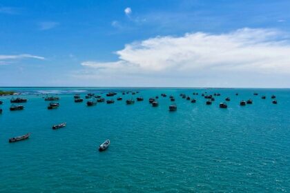 A view of rocky shores of Kanyakumari, an ideal place to visit near Rameshwaram.