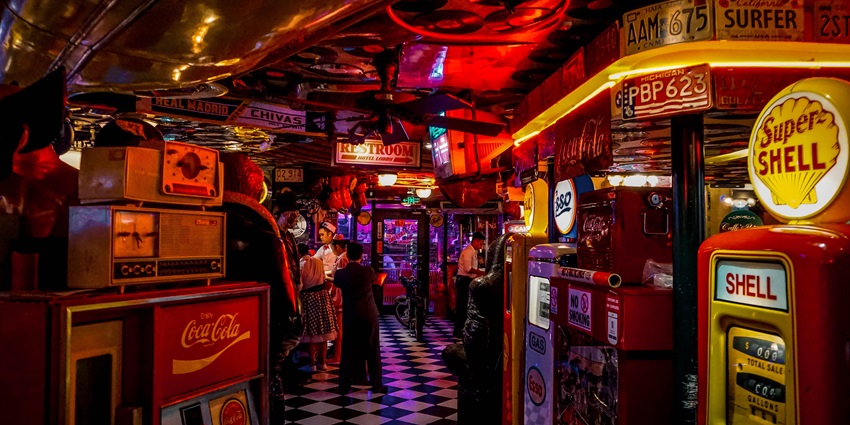 Amoeba offers exciting arcade games, playing here is one of the best things to do in Church street Bangalore