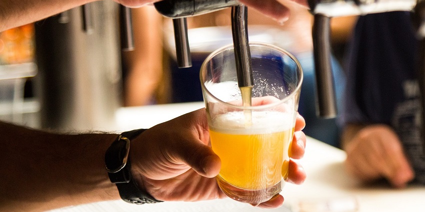 Shop, dine, and chill with the beer at this party place in Hyderabad