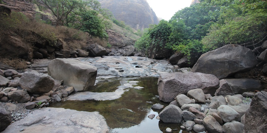 The valleys in Pune are known for their stunning landscapes and tranquil scenes.