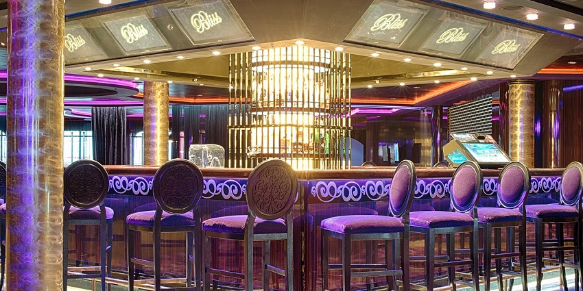 Soar high with aerial views from Poison which is a famous spot for partying with your friends.