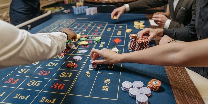 Experience leisure at Poker Lounge, a premier destination offering an excellent service.