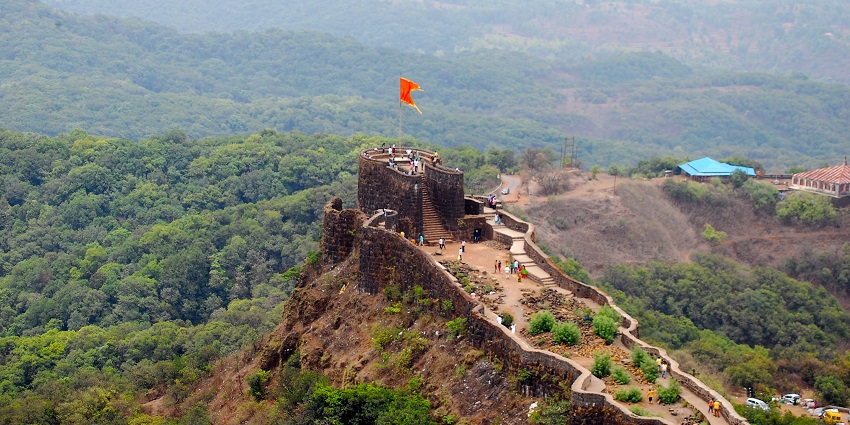 Pratapgad Fort, a 1659 battle site, offers temples, towers, and views from 3,500 feet.