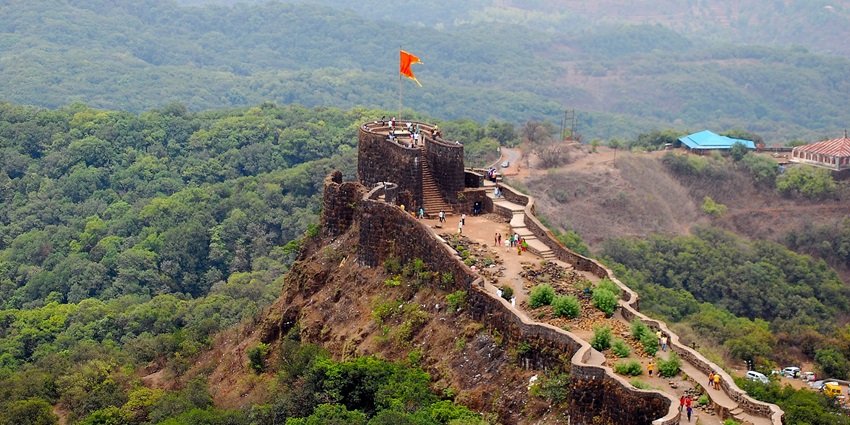 A picture of Pratapgarh fort trail surrounded by greenery from all sides.