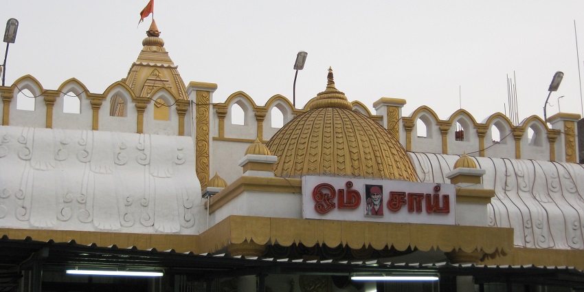 An image showing devotional ambience at Shri Shirdi Sai Baba Temple, a tourist attraction near Chakan Fort.