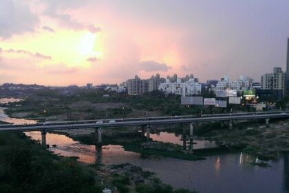 Aga Khan Bridge in Pune, featuring elegant arches over a calm river, the best things to see in Pune