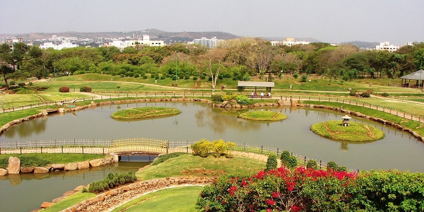 Pune-Okayama Friendship Garden showcasing Japanese landscaping and tranquility.