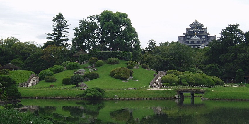 Enjoy the serene views and lush green lawns of the Okayama Garden in Pune, Maharashtra.