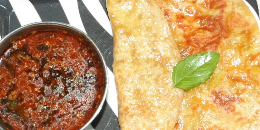 Puran Poli, the best food in Mahabaleshwar, is a sweet delight that you can try here