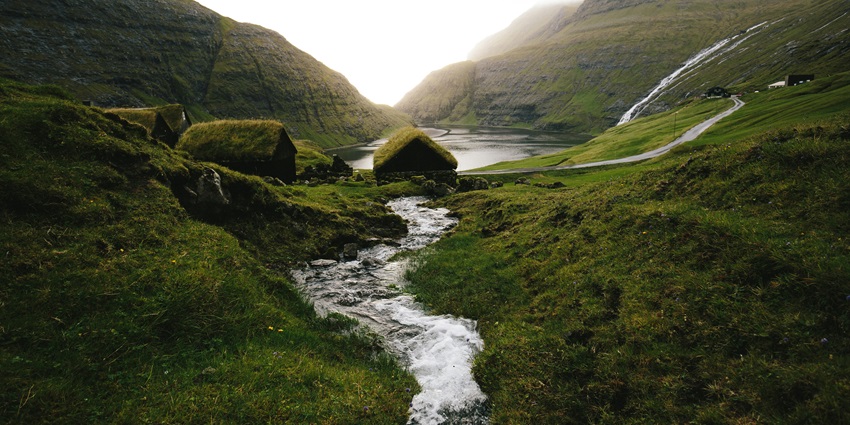 Panoramic view of Kundalika River winding through lush landscape, perfect for rafting