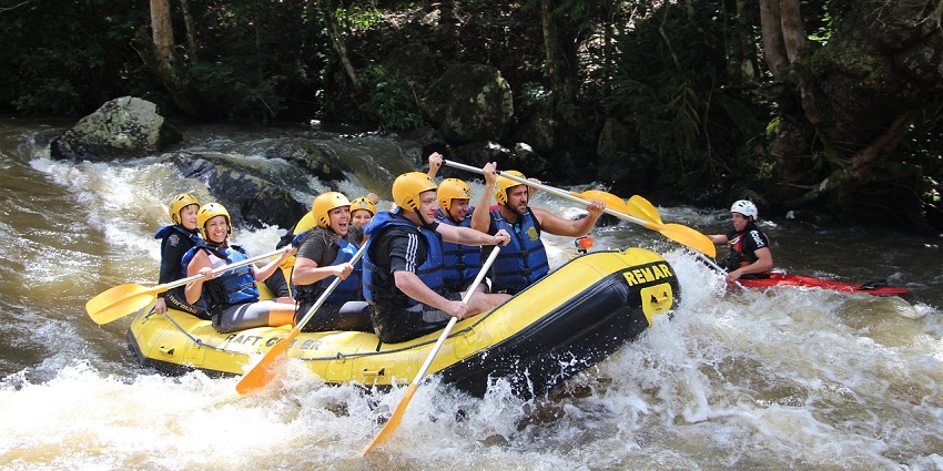 A picture of rafters navigating through the rapids of the Kundalika River in Maharashtra.