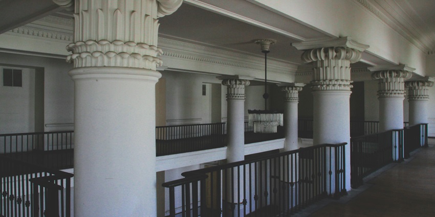 A view of the interior of Rajindera Kothi, one of the famous places to visit near Patiala.