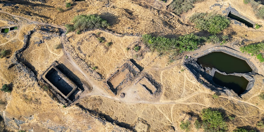 A picture from the top of Rajmachi Fort captured during the trekking in Pune, Maharashtra.