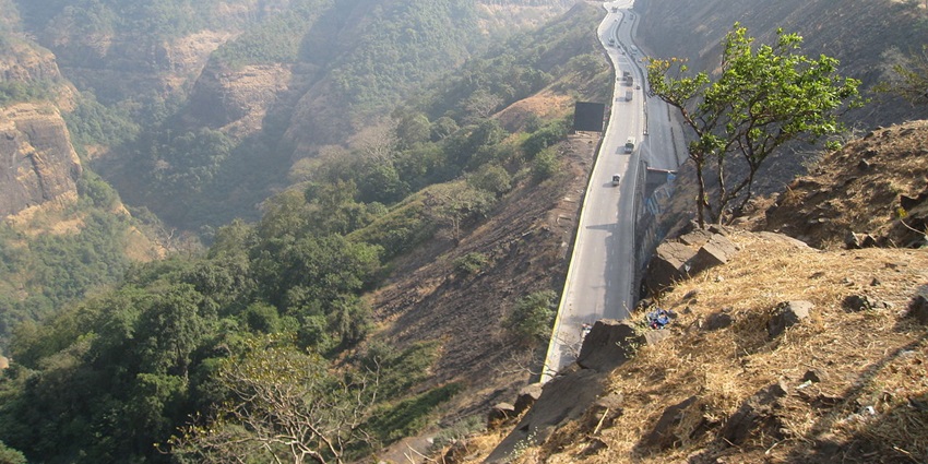 View of Mumbai-Pune Expressway from Rajmachi Garden with lush and verdant surroundings.