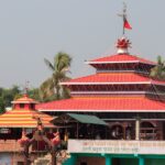 Devotees at the Maa Chhinnamasta Temple or Rajrappa Temple in Rajrappa, Jharkhand.