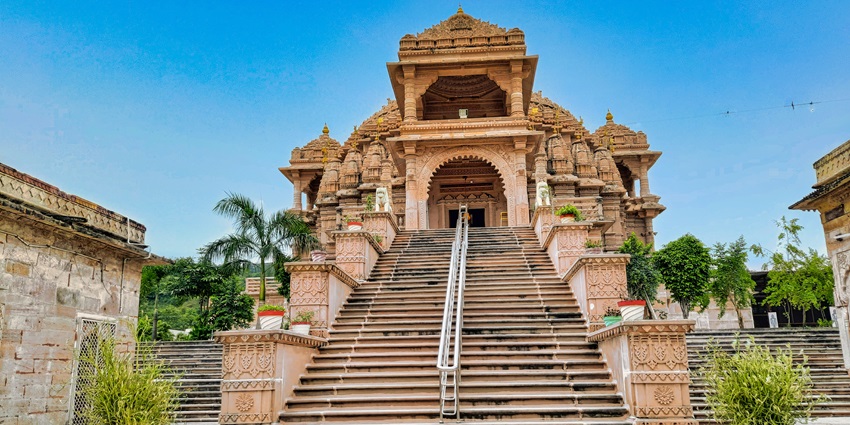 Ramtek Temple is one of the most spiritual places to visit in Nagpur for devotees