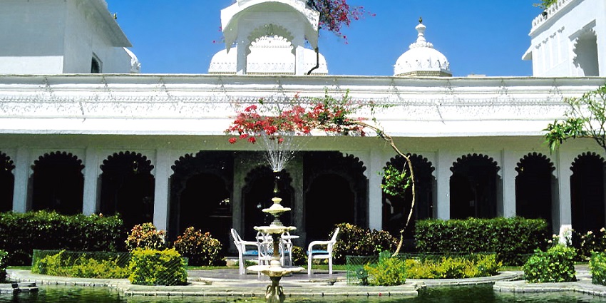 DJ party places in Jodhpur feature royal architecture and rich cultural experience.