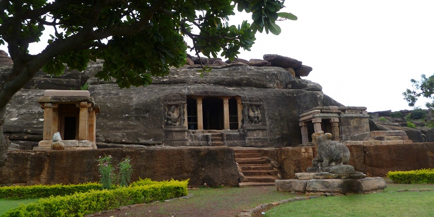 A glimpse of the Ravana Phadi Cave Temple, one of the best places to visit in Aihole.