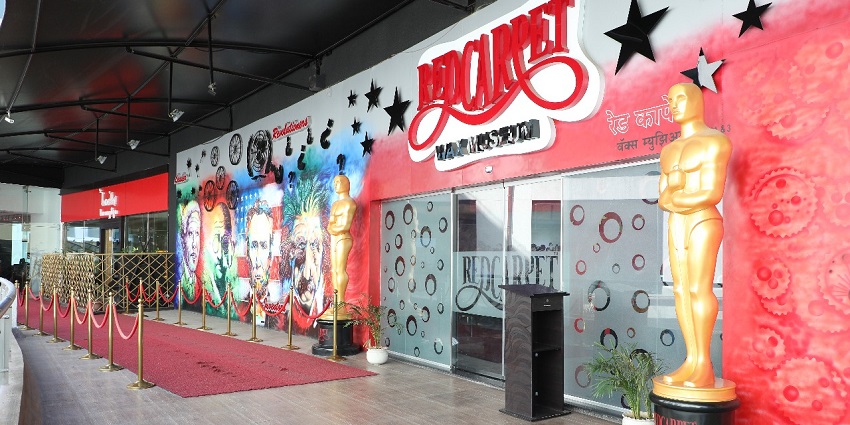 Red Carpet Wax Museum, next to the biggest shopping mall in Mumbai, Maharashtra.