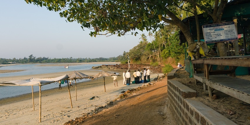 Panoramic view of the beautiful Redi Beach side near the Yashwantgad Fort in Maharashtra