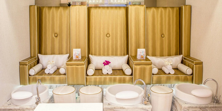 A luxurious spa similar to the Angsana Spa, an interesting thing to do in UB City.