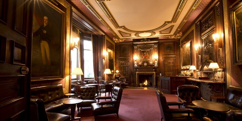 Revolve Club & Lounge offers nightlife experiences, music, and dining.