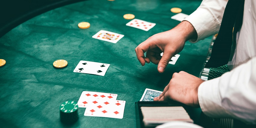Poker at Rising Star Casino Resort, a well known Casino in Indiana