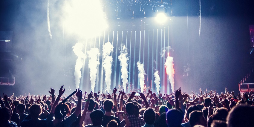 Roar is a famous spot to enjoy the vibrant nightlife at a rave party in Delhi, India.