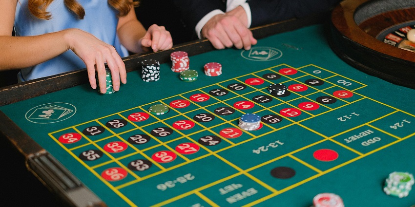 Experience luxury gaming setup with a wide range of thrilling games besides poker.