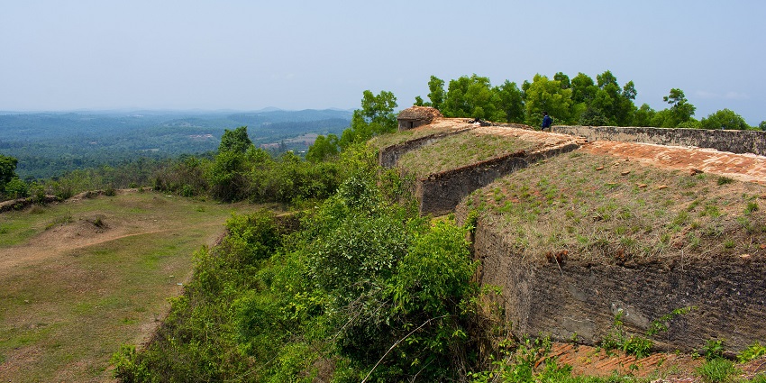 Sakleshpur Karnataka is a small charming town located on the foothills of the Western Ghats.