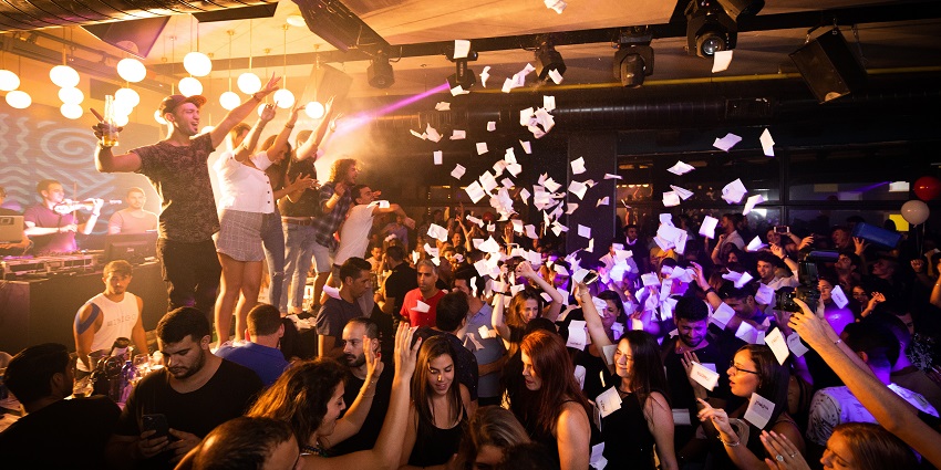 Labyrinthine club with varied music and an immersive atmosphere.