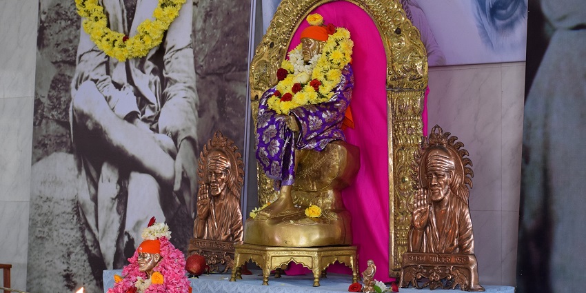 Samadhi Mandir is a sacred shrine in Shirdi, Maharashtra, housing the tomb of Sai Baba.