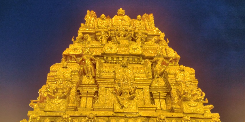 A picture of Mariamman temple that is one of the best places to see near Srirangam.