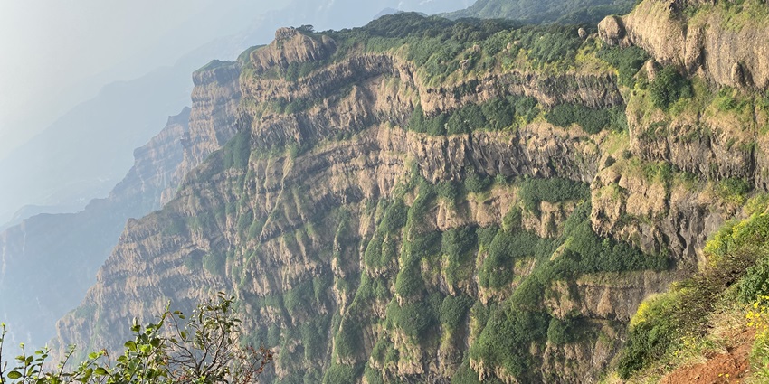 Scenic image of the enchanting valley in the western ghat region of Maharashtra