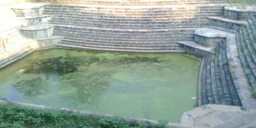 Sandipani Ashram, a spiritual centre is one of the places to visit in Ujjain other than temples.