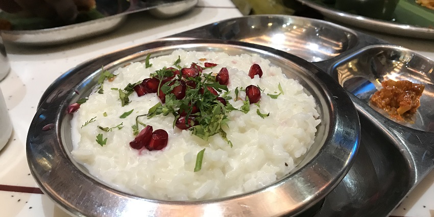 The famous food in Chennai is the vegetarian South Indian meal