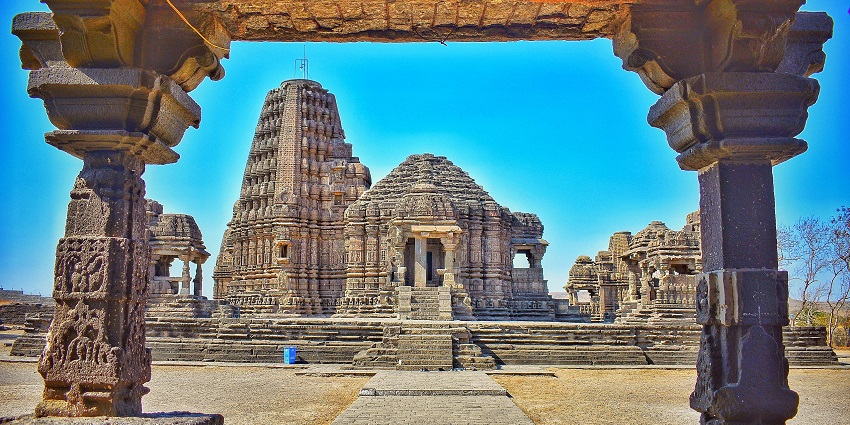 Sant Nirankari Samagam is a tranquil venue for reflection and community activities.