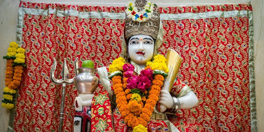 Goddess Saptashrungi Devi Temple surrounded by greenery is a famous destination.