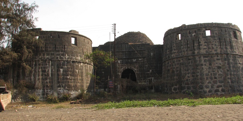 Little-known fort with a rich historical legacy and beautiful surroundings.
