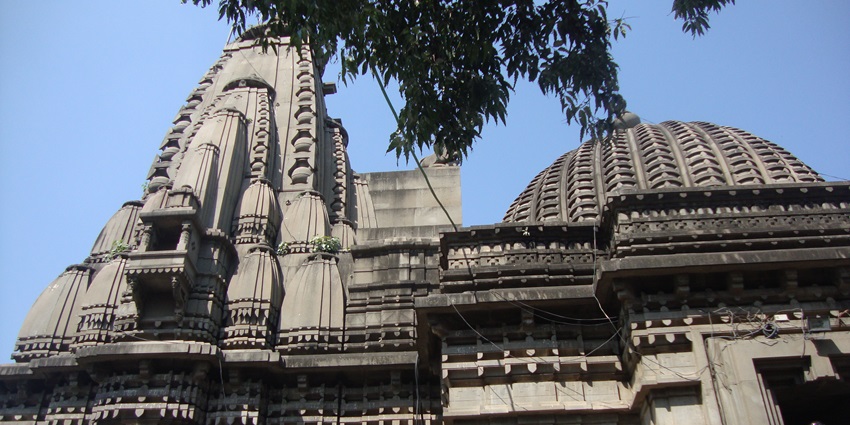 Sati Mata Temple is a sacred site for devotees in Maharashtra and is a peaceful attraction.