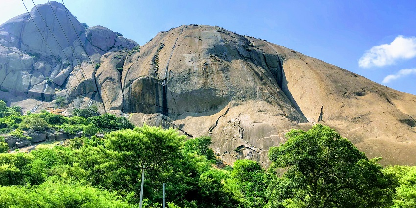 A scenic view of Savandurga, one of the top places to visit near Bangalore for weekend.