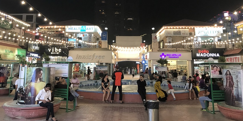 The Sector 29 area of the city is best to explore with friends after the sunset.