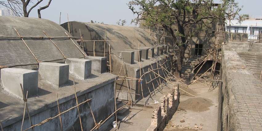 Courtyard of Sewri Fort, a popular tourist attraction in Mumbai, showcasing stone walls