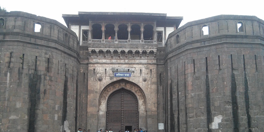 Historical forts in Pune are known for their majestic architecture and gardens.