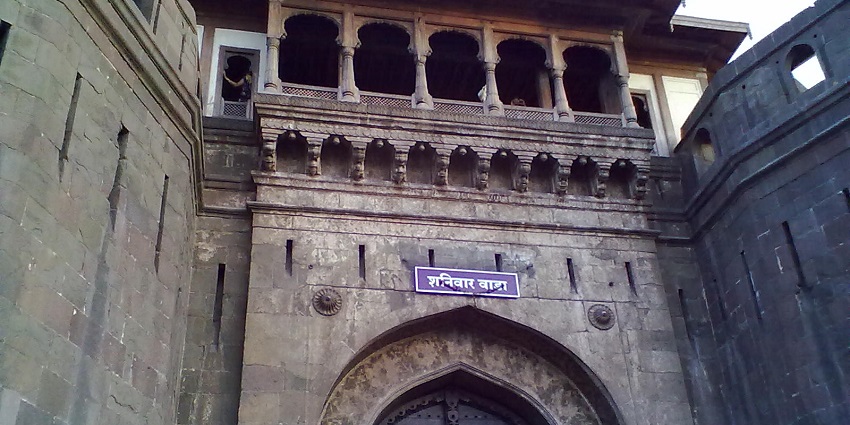 Majestic fortress showcasing intricate architecture and vibrant historical significance.