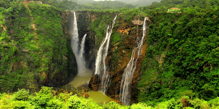 A view of a waterfall in Shimoga, one of the top places to visit in October in Karnataka.