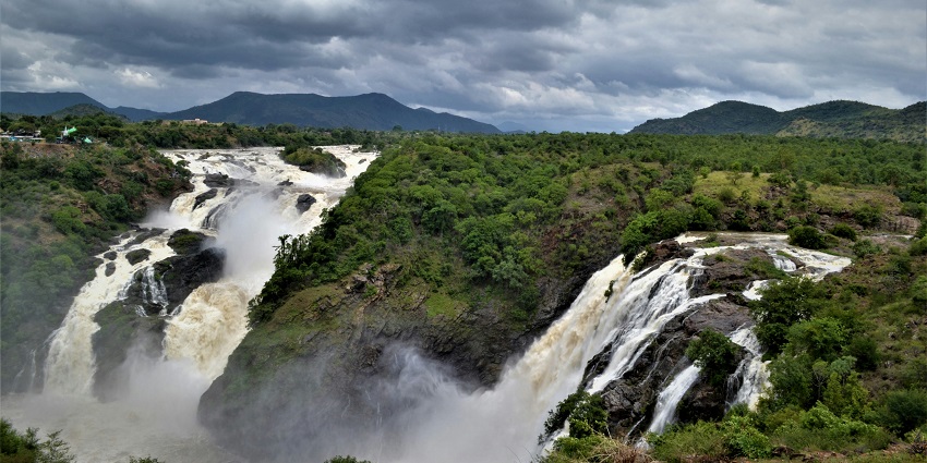 A view of Shivanasamudra Falls, one of the top places to visit near Bangalore for weekend