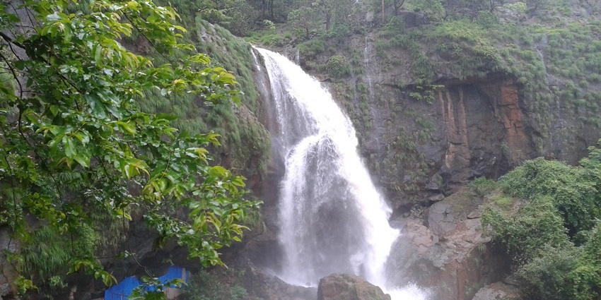 Picture of well known waterfall of Shivarthar Ghalai near Varandha in the Raigad district